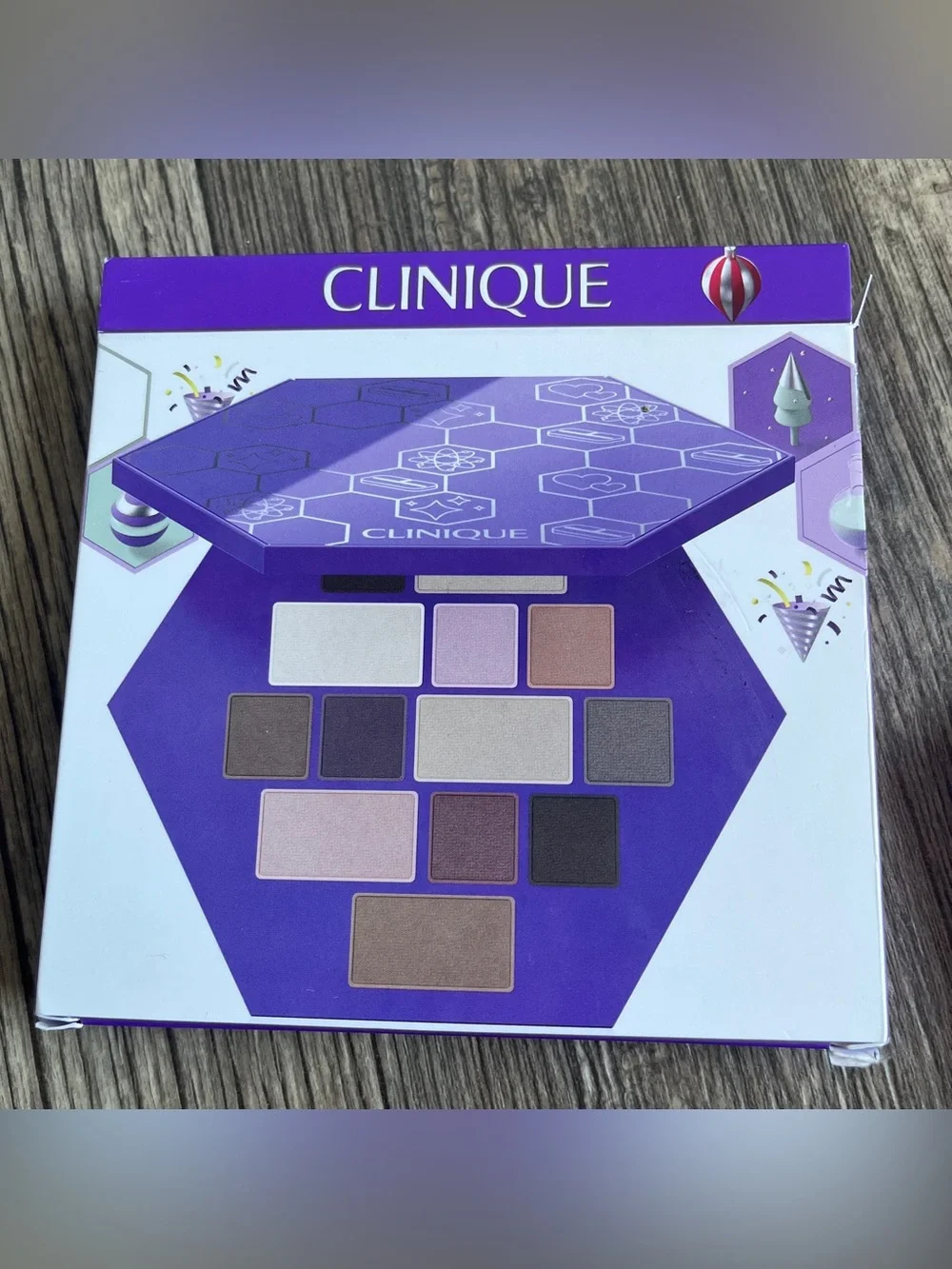 CLINIQUE Light Up Your Eyes Eyeshadow Palette - Limited Production - RARE FIND!